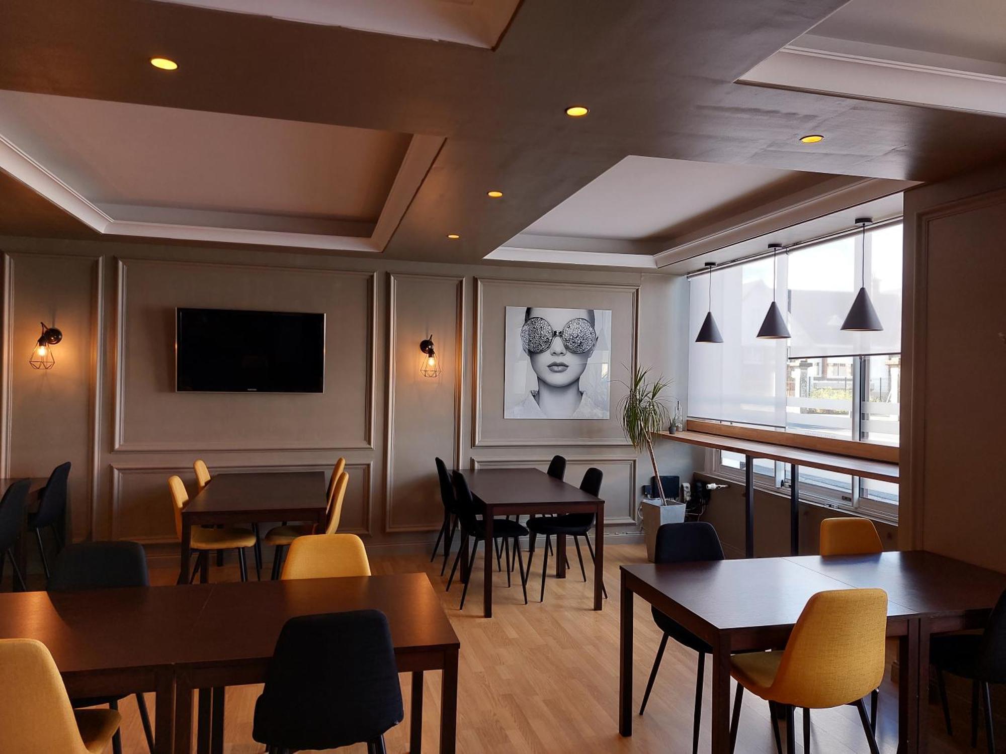 Cit'Hotel L'Europe - Cholet Gare Zewnętrze zdjęcie