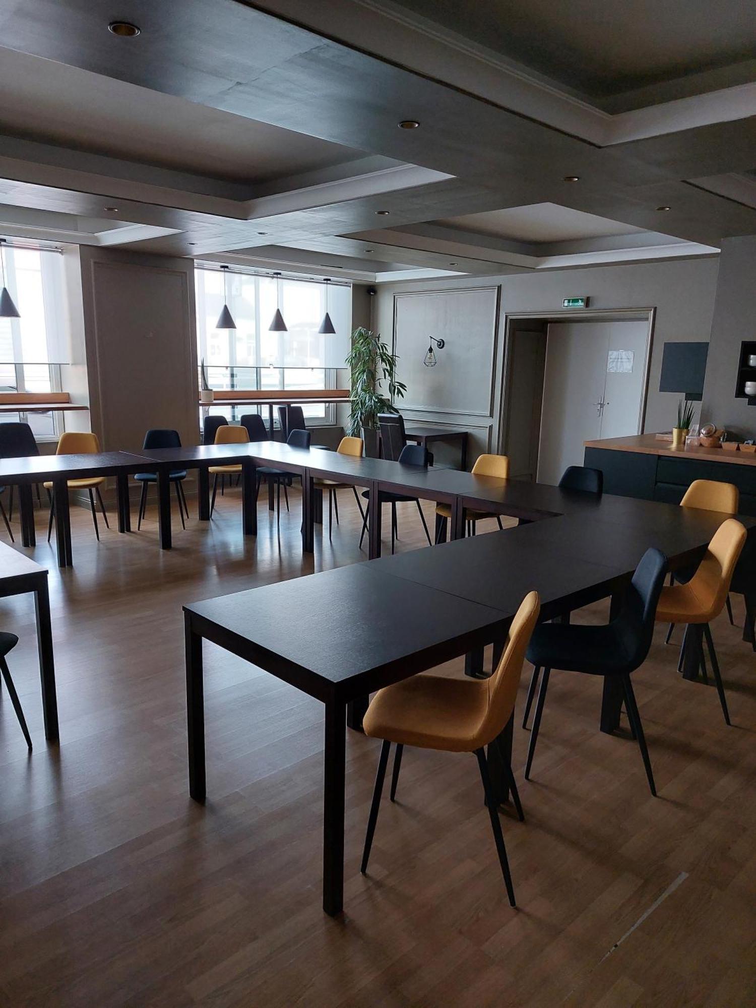 Cit'Hotel L'Europe - Cholet Gare Zewnętrze zdjęcie