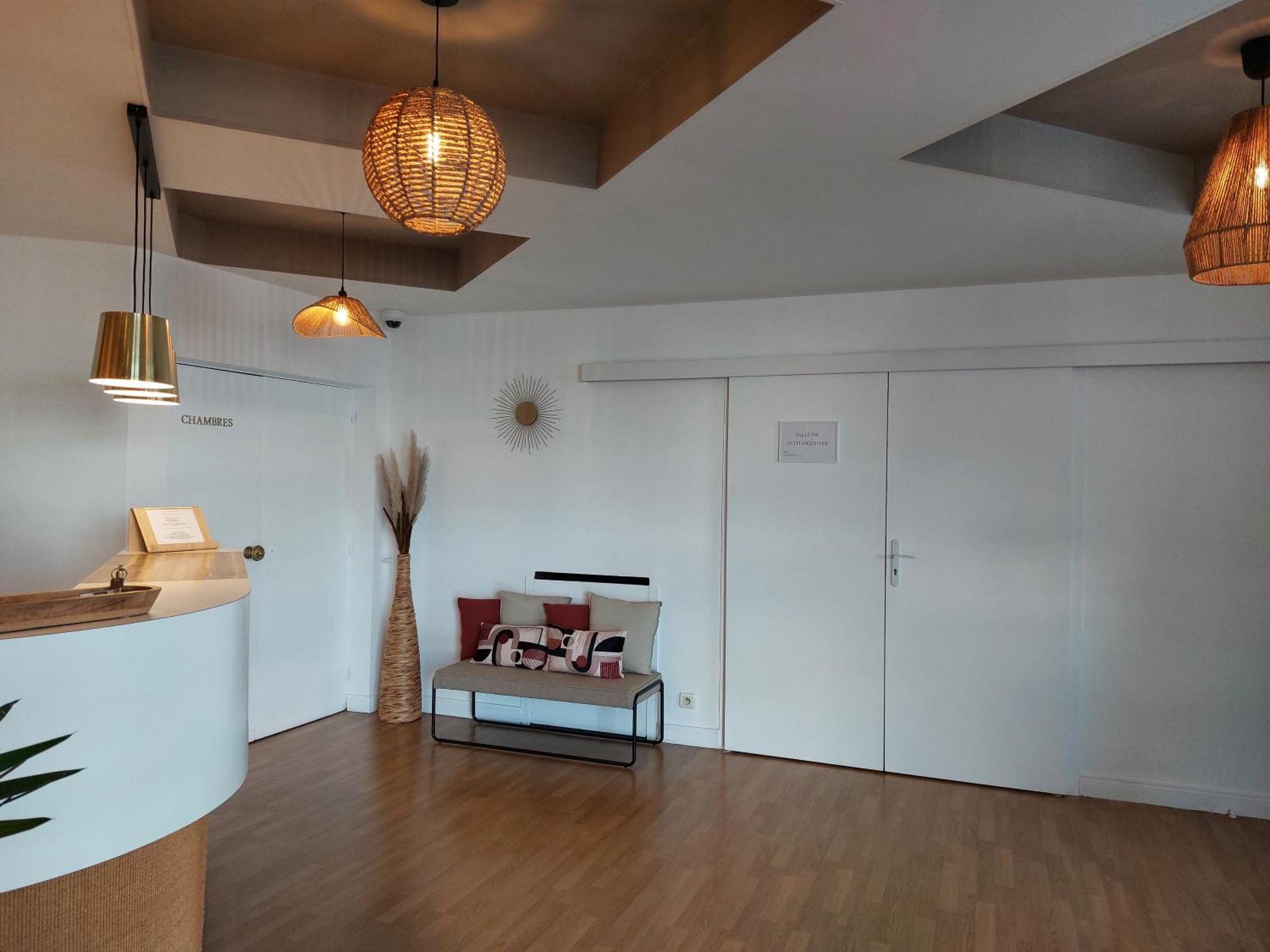 Cit'Hotel L'Europe - Cholet Gare Zewnętrze zdjęcie